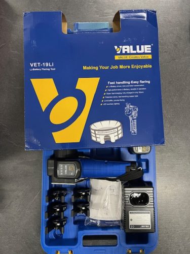 Gépi Akkumulátoros  Csőperemező Value VET-19-LI-Col ( 1/4",3/8",1/2",5/8",3/4" ) Kofferben .